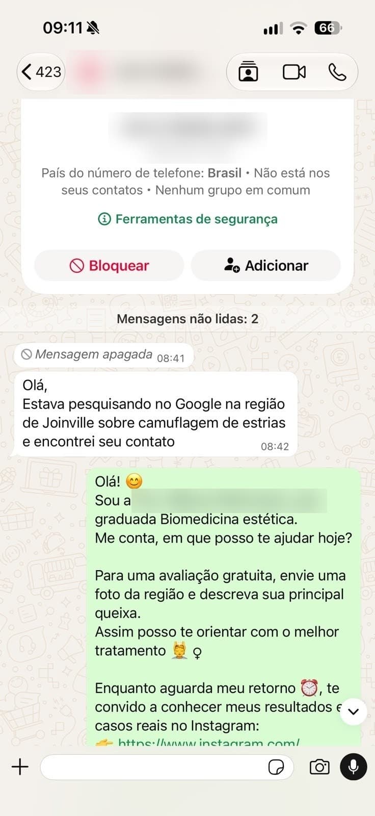 Print do WhatsApp da cliente com a primeira mensagem de uma lead que chegou pelo Google. Nome e número ocultados.